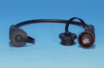 Hyperline PC-IE-LPM-STP-RJ45-RJ45-C6-3M-BK Промышленный патч-корд F/UTP, экранированный, IP67, категория 6, с защитными крышками, 3 м, черный 46976