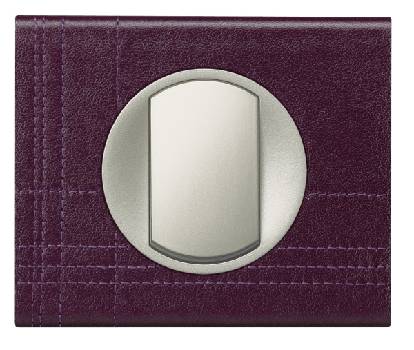 Купить Legrand Celiane2 Кожа пурпур Рамка 1-я (2 мод) 069441