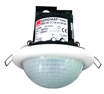 BEG Белый Датчик присутствия потолочный 360°, диаметр действия 24м IP20 92585