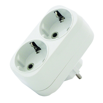 UNIVersal Разветвитель Бел 2гн. с/з плоский 16А 250В А302