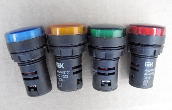 Купить IEK Лампа AD22DS(LED)матрица d22мм желтый 12В AC/DC