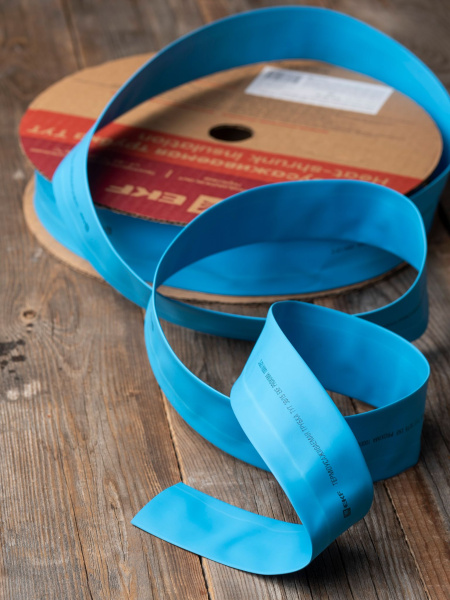 Купить EKF PROxima Термоусаживаемая трубка ТУТ нг 30/15 синяя рулон