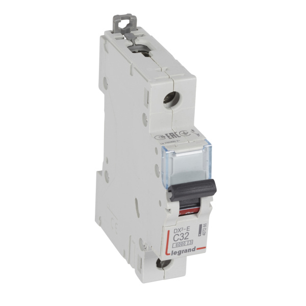 Legrand DX3-E Автоматический выключатель 1P 32А (С) 6000/6kA 407266