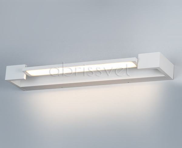 ITALLINE IT01-1068/45 white светильник настенный