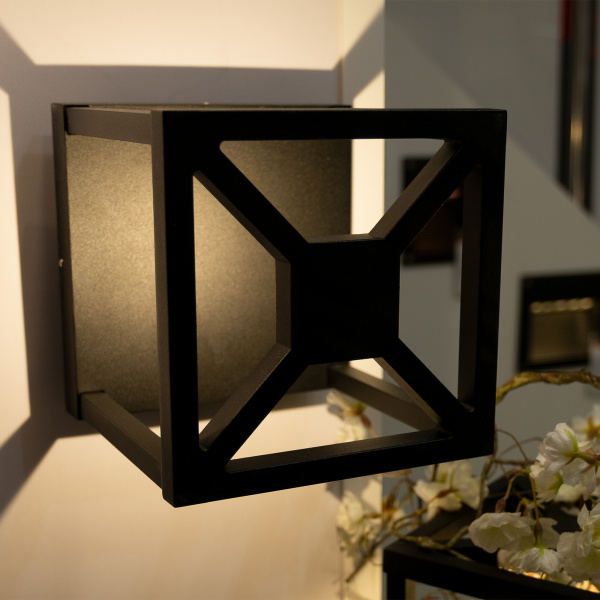 Купить Arlight Светильник LGD-Wall-Cub-4B-12W Warm White (IP54 Металл, 3 года) 021812