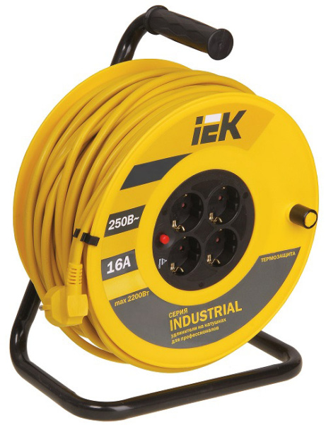 Купить IEK Катушка УК20 с т/з 4 места 2Р+PЕ/20м 3х1,5 мм2 Industrial