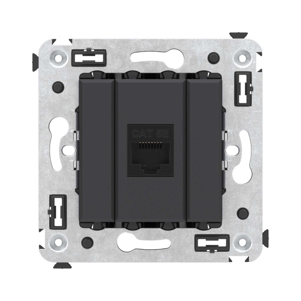 DKC Компьютерная розетка RJ-45 без шторки в стену, кат.5е одинарная, "Avanti", "Черный матовый"