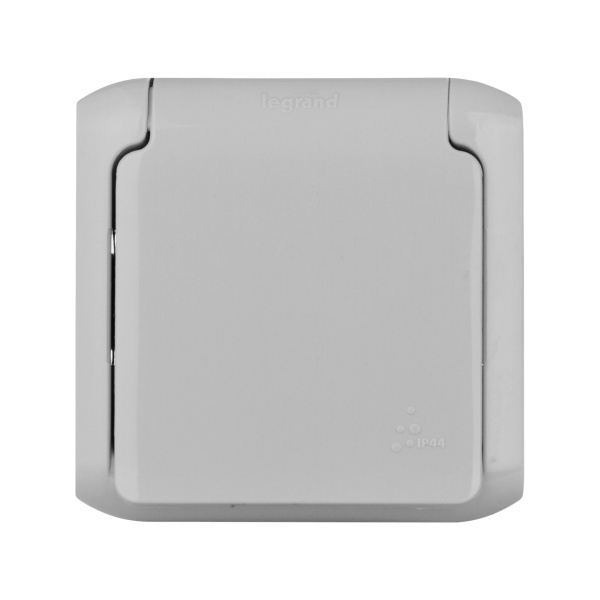 Купить Legrand Quteo Сер Розетка с/з с шт IP44 782351