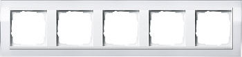 Gira Event Clear Бел/Бел.глянц. Рамка 5-ая 0215723