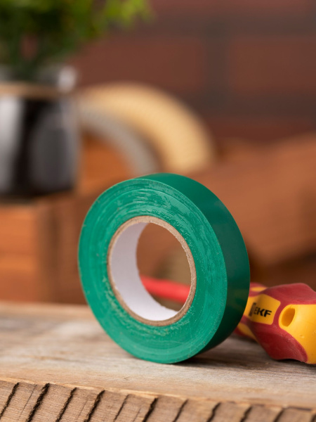 Купить EKF Basic Изолента класс В (0,13х15мм) (20м.) зеленая