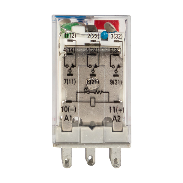 Купить EKF Averes Реле промежуточное с кнопкой и механической индикацией RPAt 22/3 10A 24В DC