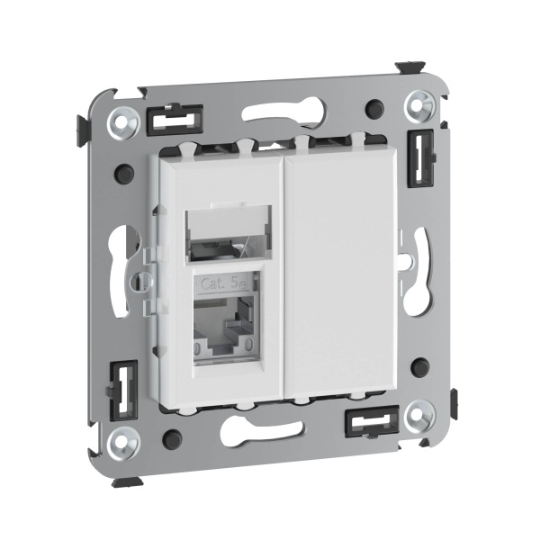 Купить DKC Компьютерная розетка RJ-45 в стену, кат.5e одинарнаяэкранированная,"Avanti", "Белое облако"