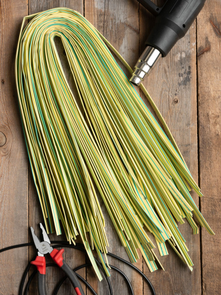 Купить EKF PROxima Термоусаживаемая трубка ТУТ нг 14/7 желто-зеленая в отрезках по 1м