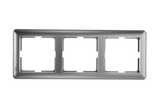 Systeme Electric Wessen 59 Матовый хром Рамка 3-ая