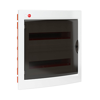 DKC Щиток мультимедийный встраиваемый с дверцей 36 мод.,IP41, белый, смонтажными платами