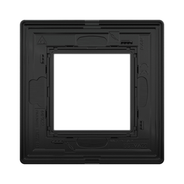 Купить DKC Рамка из алюминия, "Avanti", черная, 1 пост (2 мод.)