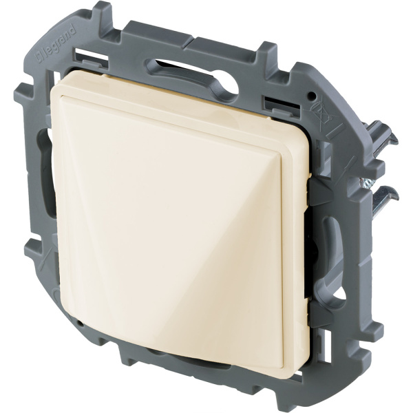 Купить Legrand INSPIRIA Слоновая кость Вывод кабеля с зажимом для крепления 673891