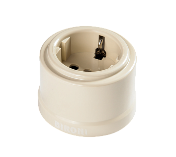 BIRONI Лизетта Пластик Слоновая кость Розетка с/з B1-101-211