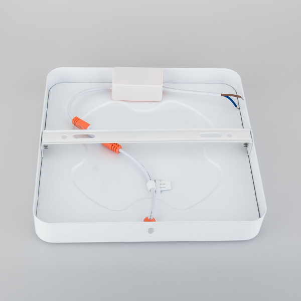 Elektrostandard DLS034 18W 4200K/ Светильник светодиодный стационарный a043017 Купить Elektrostandard DLS034 18W 4200K/ Светильник светодиодный стационарный a043017