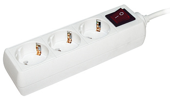 IEK Удлинитель У03К-выкл. 3 места 2Р+PЕ/5метров 3х1мм2 16А/250