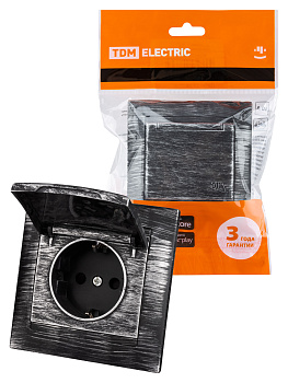 TDM Розетка 2П+З 16А 250В IP44 с защ. шт. с крышкой старинное серебро "Лама" SQ1815-0655