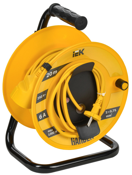 IEK GARDEN Катушка УК20 1 место 2P 2х0,75мм2 20м