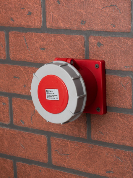 Купить EKF PROxima Розетка стационарная внутренняя 3352 3Р+РЕ+N 63А 380В IP67