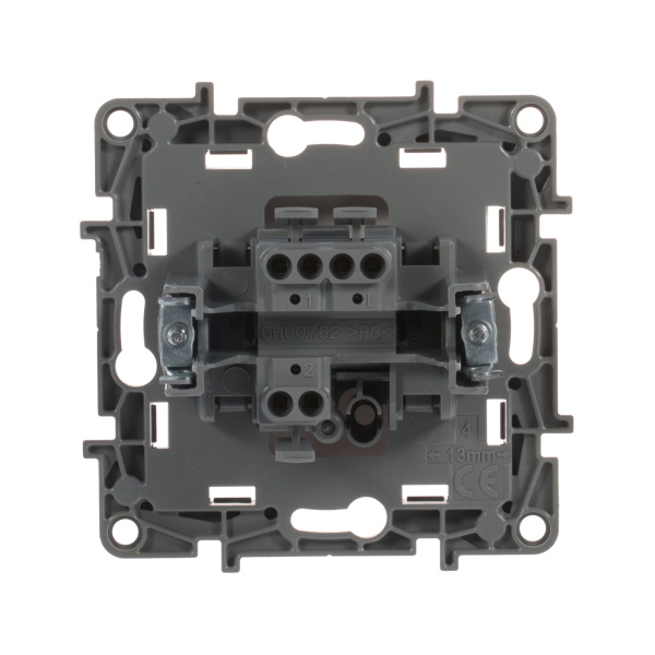 Купить Legrand Etika Белый Переключатель 10А, Винтовые клеммы 672205