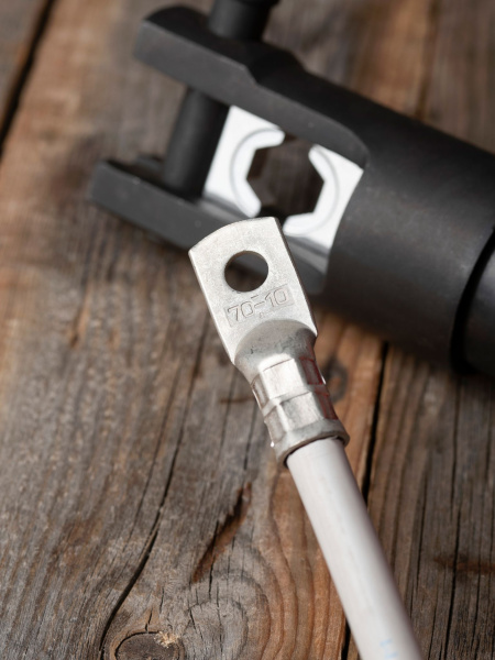 Купить EKF PROxima Наконечник медный луженый ТМЛ 70-10-13