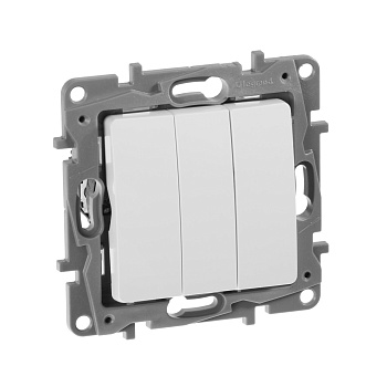 Legrand Etika Белый Выключатель 3-клавишный, 10А, Автоматические клеммы 672213