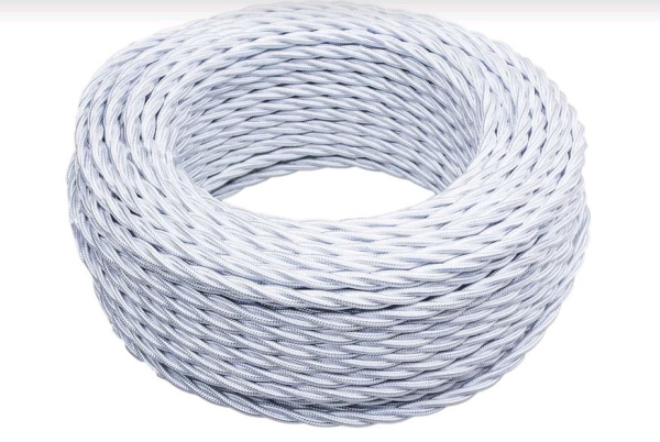 BIRONI Белый глянец Витой провод 2*1,5 150м B1-424-071-150