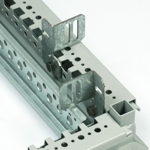 Купить Legrand Altis Крепление для вертикальных стоек 048020