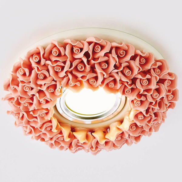 Купить Ambrella Встраиваемый потолочный точечный светильник D5505 PI розовый керамика