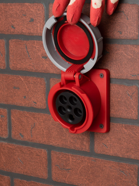 Купить EKF PROxima Розетка стационарная внутренняя угловая 4352 3Р+РЕ+N 63А 380В IP67