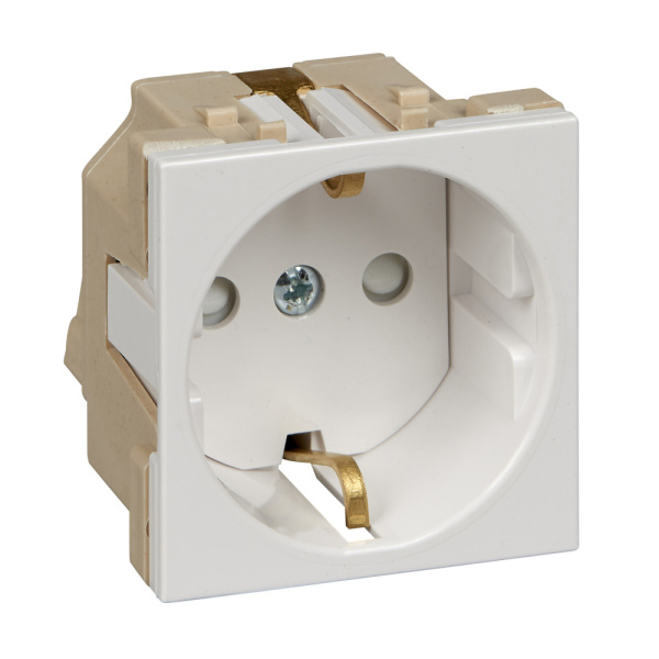 Systeme Electric Розетка "В45" С/У С ЗК для каб. кан. (250В, 16А, защ. шторки) бел. белый