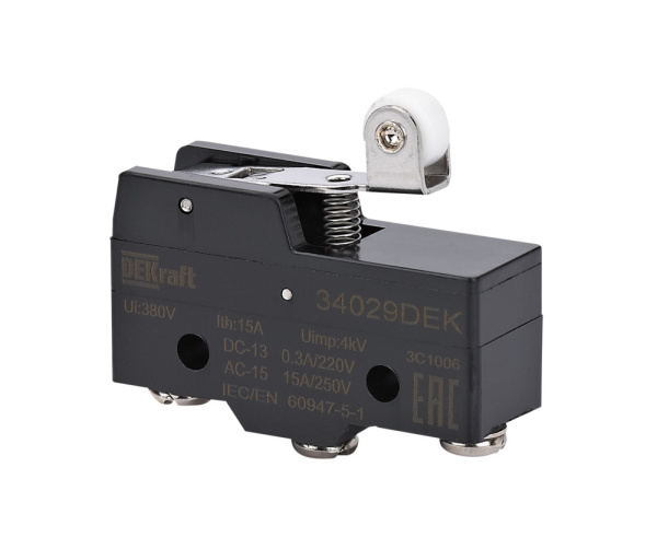 Dekraft Миниатюрный конц. вык. 1НО1НЗ шарнирного короткого рычажного типа с роликом