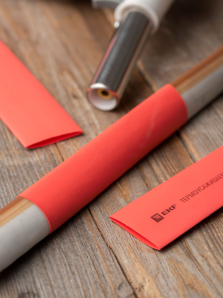 Купить EKF PROxima Термоусаживаемая трубка ТУТ нг 20/10 красная рулон