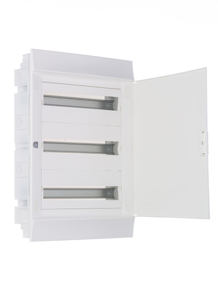 Купить ABB Mistral41 Бокс настенный 36М непрозрачная дверь (с клемм) 3ряда 1SPE007717F9974