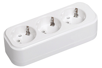 IEK Розетка переносная разб. К03 3 места CLASSIC