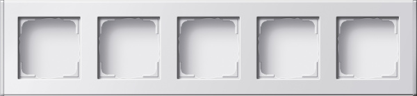 Gira Профиль 55 с фронтальным вводом канала. пятиместный 136427