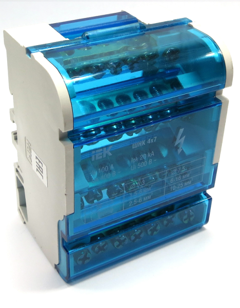 Купить IEK Шины на DIN-рейку в корпусе (кросс-модуль) 3L+PEN 4х7