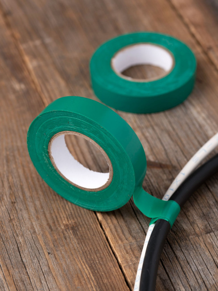 Купить EKF Basic Изолента класс В (0,13х15мм) (20м.) зеленая