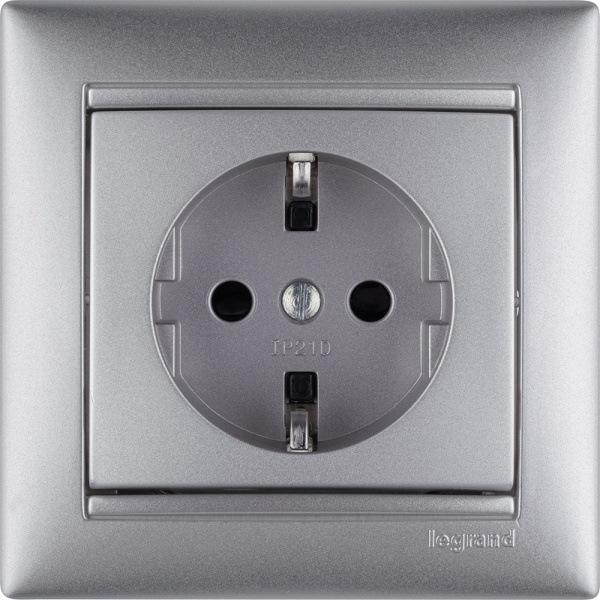 Купить Legrand Valena Алюминий Розетка 1-ая с/з с защитными шторками 770121