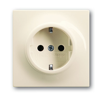 ABB BJE Impuls Беж Розетка с/з с защитными шторками 2CKA002013A5274