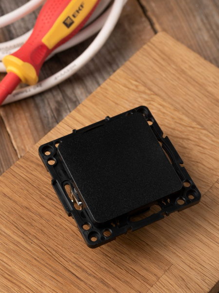 Купить EKF PROxima Стокгольм Черный Выключатель проходной 1-кл, 10А ,винт.клеммы