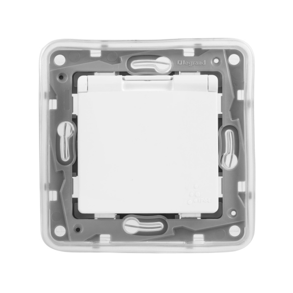 Купить Legrand Etika Белый Розетка с/з, автоматические клеммы, IP44 672232