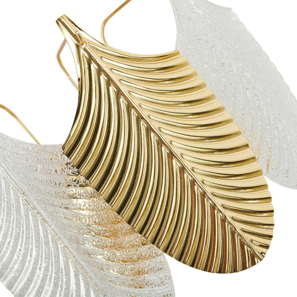 Купить Favourite 2619-3W настенный светильник Каркас золотого цвета, декоративные элементы из полупрозрачного стекла и золотого металла