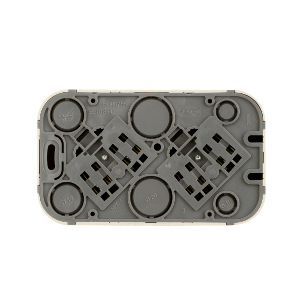 Купить Legrand Quteo IP 20 Слоновая кость Розеточный блок с предварительным подключением 2 x 2К+З с защитными шторками - 16 A - 250 В~ 782267