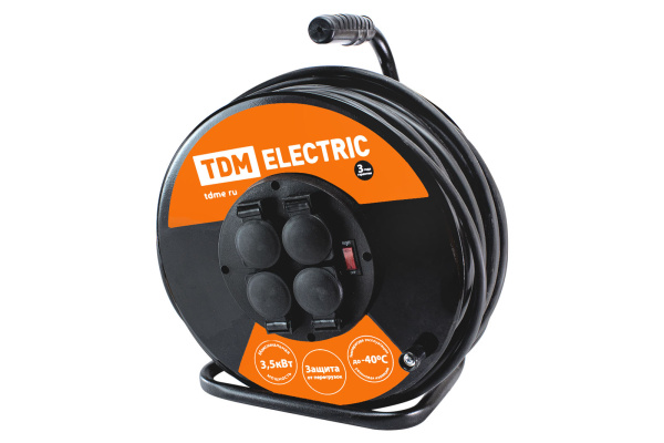 TDM Удлинитель силовой УХз16-004 (метал. катушка, А3, 4 места IP44/50м КГ 3х2,5) SQ1301-0172