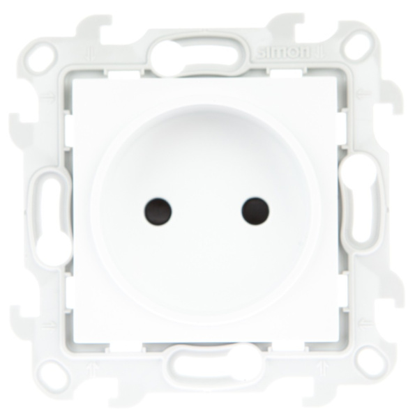 Simon 24 Белая Розетка 2К с защитными шторками 2450441-030
